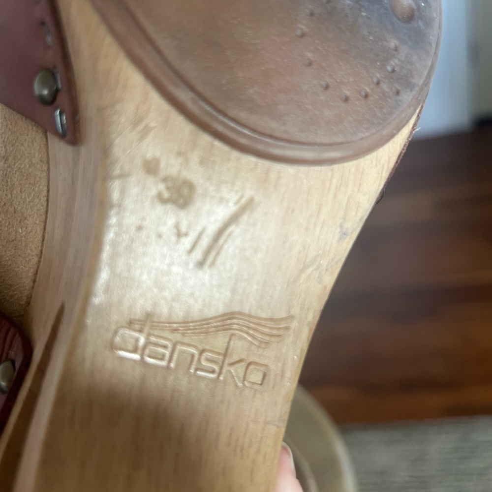 Dansko clogs size 39 - Picture 3 of 6